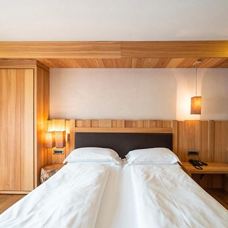 Hotel Larice Livigno Esterno foto